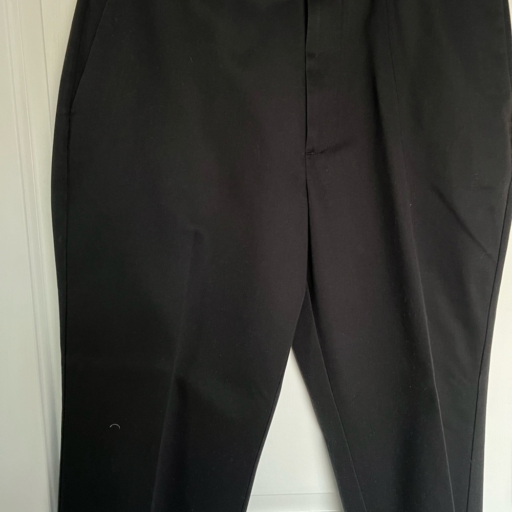 Dockers Black Chinos Flat front 36 x 29